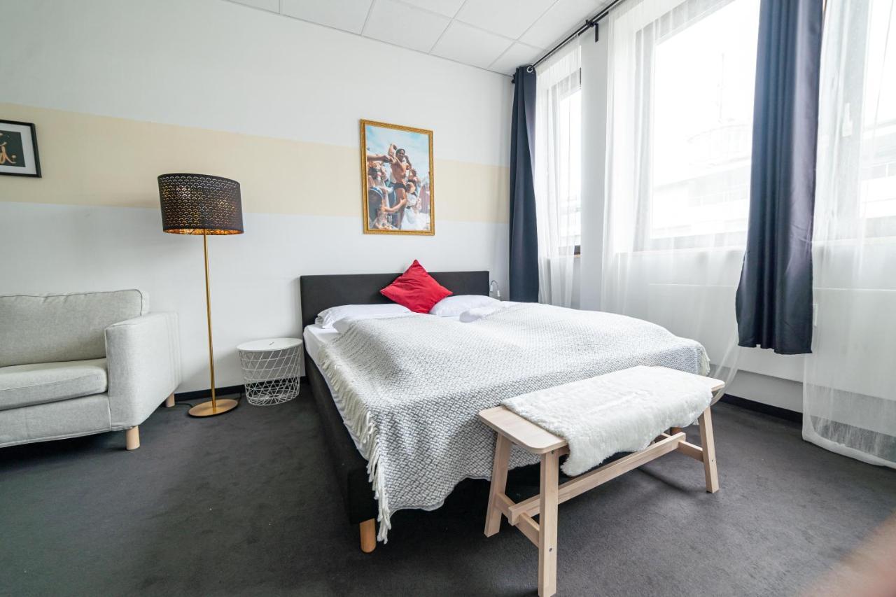 Full House Hostel Nurnberg - Shared Bath & Kitchen Zewnętrze zdjęcie