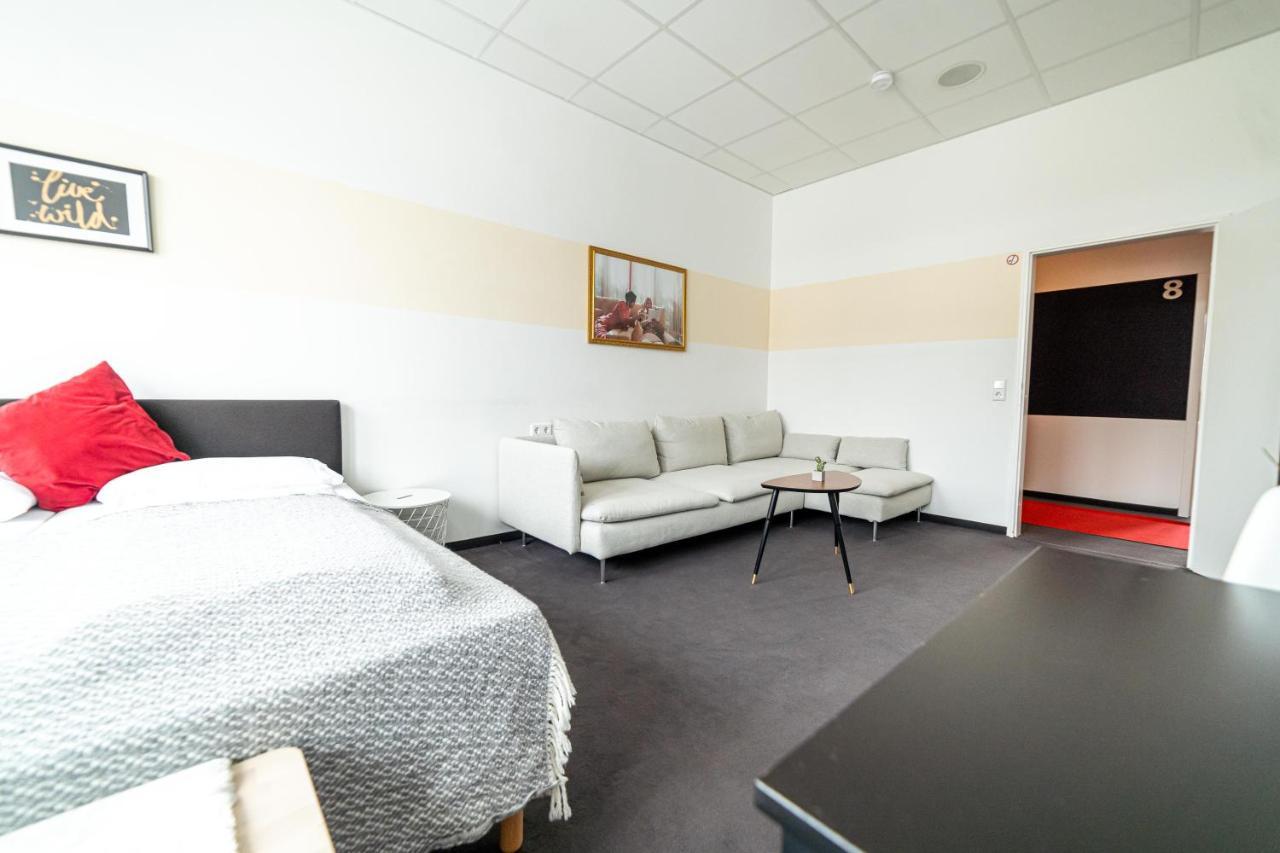 Full House Hostel Nurnberg - Shared Bath & Kitchen Zewnętrze zdjęcie