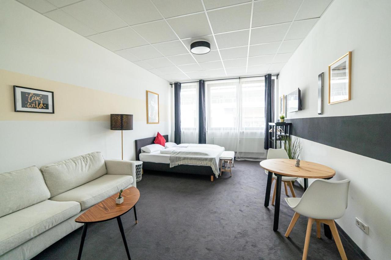 Full House Hostel Nurnberg - Shared Bath & Kitchen Zewnętrze zdjęcie