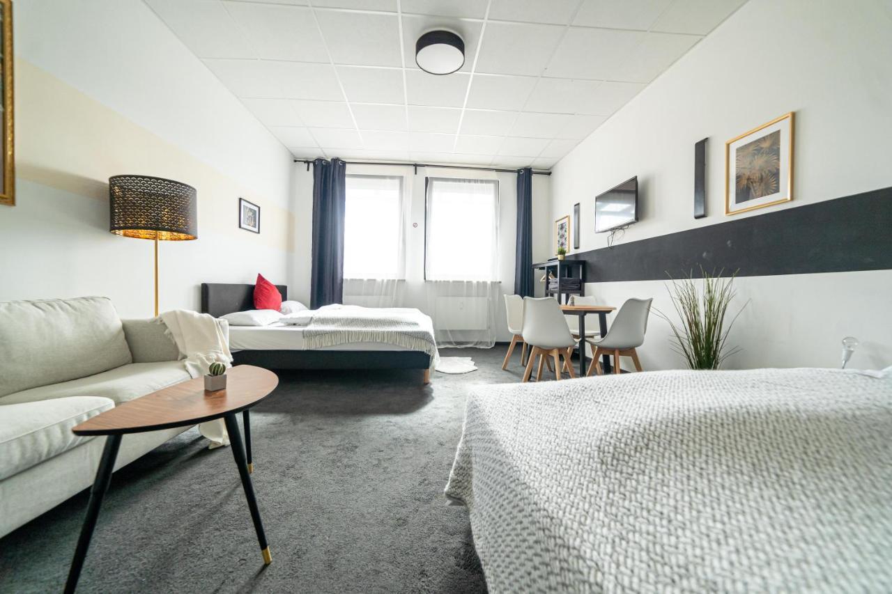 Full House Hostel Nurnberg - Shared Bath & Kitchen Zewnętrze zdjęcie